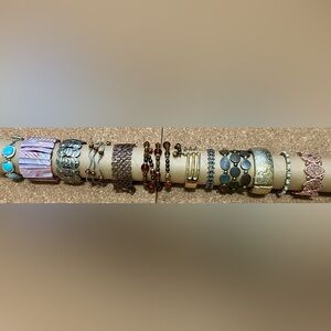 Vintage Large Mixed Lot Bracelet Chic Multicolor/metal Collection Stretch Clasp